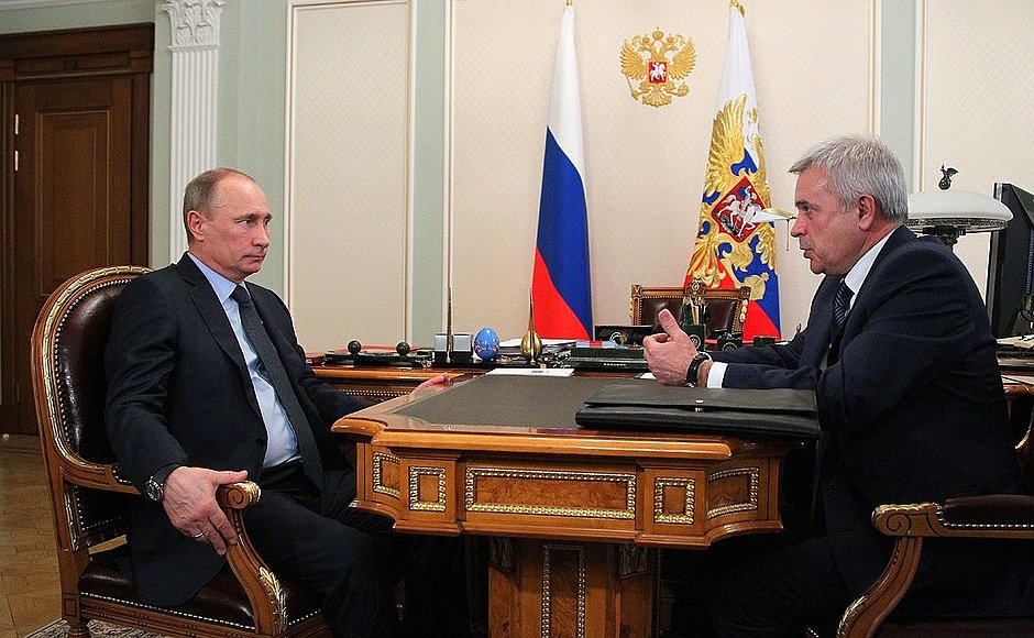 Alekperov, directorul general al Lukoil, nu îşi vinde acţiunile şi nici nu se va implica în privatizarea Rosneft