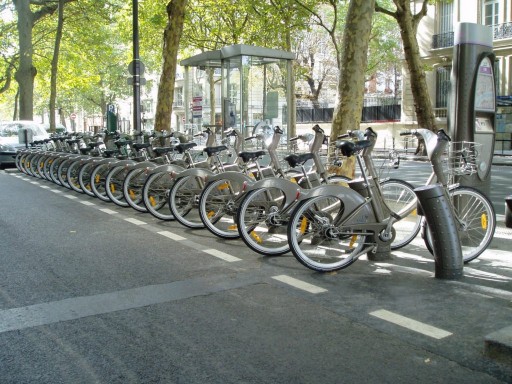 Ploieştiul promovează mersul pe jos şi pe bicicletă din proiectul Flow