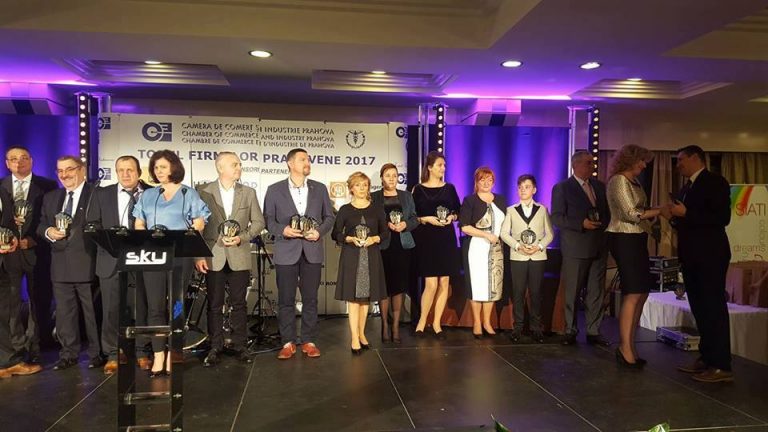 Gala Topul firmelor prahovene 2017. Petrotel Lukoil Ploieşti a primit trei distincţii
