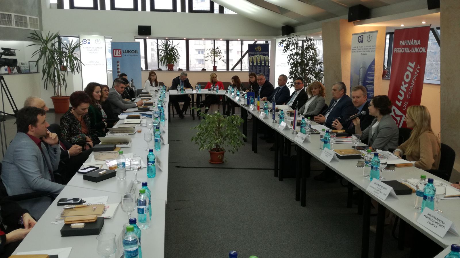 Dialog public propus de conducerea Rafinăriei Petrotel Lukoil Ploieşti