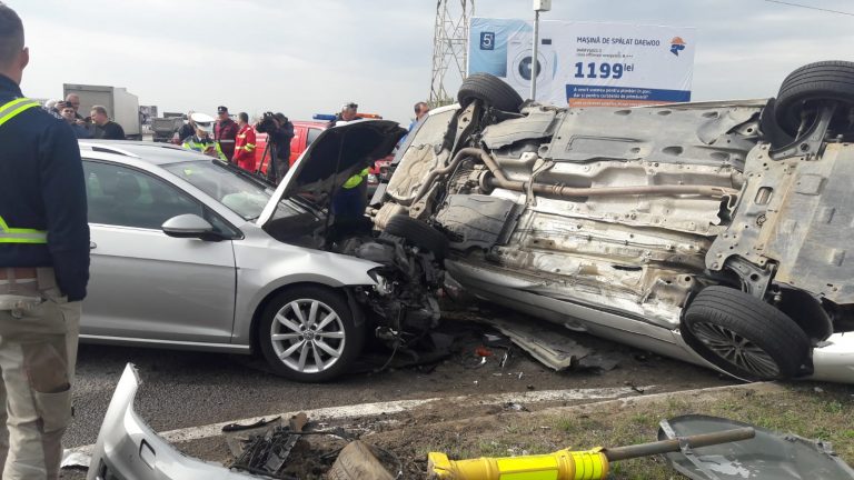 Accident cu cinci autoturisme pe DN1 la intersecția cu Buda