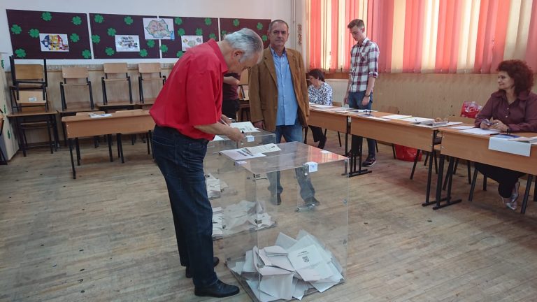 Locaţiile mai multor secţii de votare din Ploieşti s-au schimbat. Află unde vei vota!