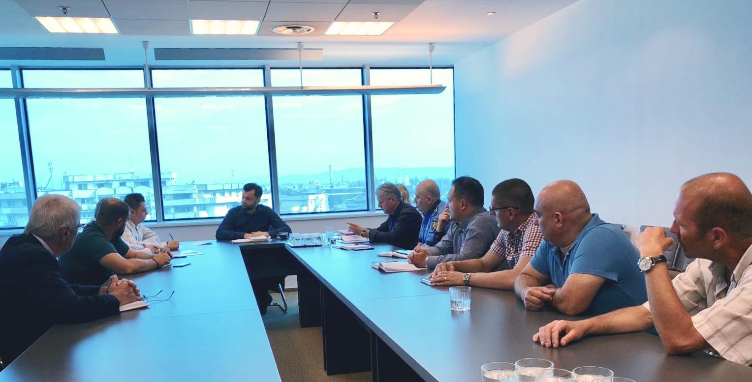 Primarul Ploieştiului ne invită la curăţenie. Sau măcar la păstrarea curăţeniei!
