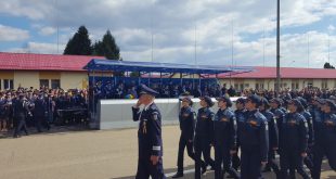 Elev al Școlii de poliție de la Câmpina, suspectat de furt din magazin